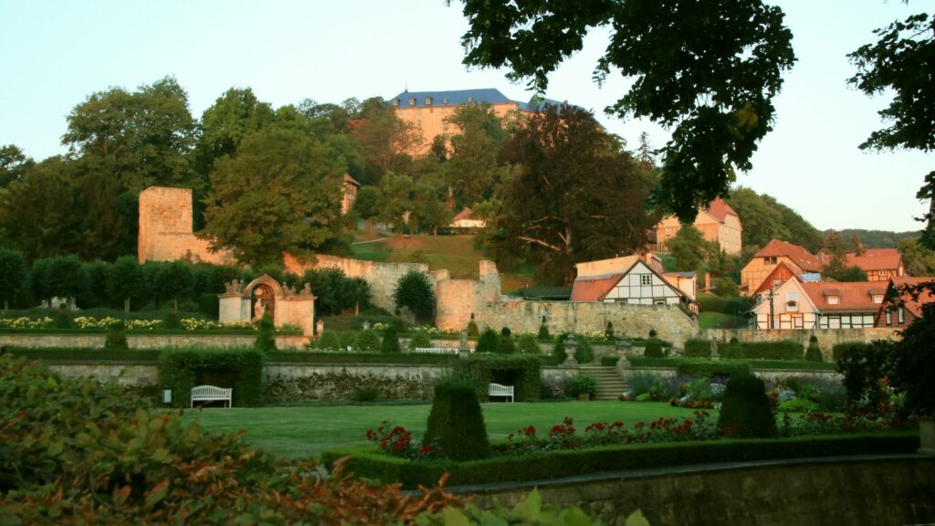 Großes Schloss und Barockgärten Blankenburg