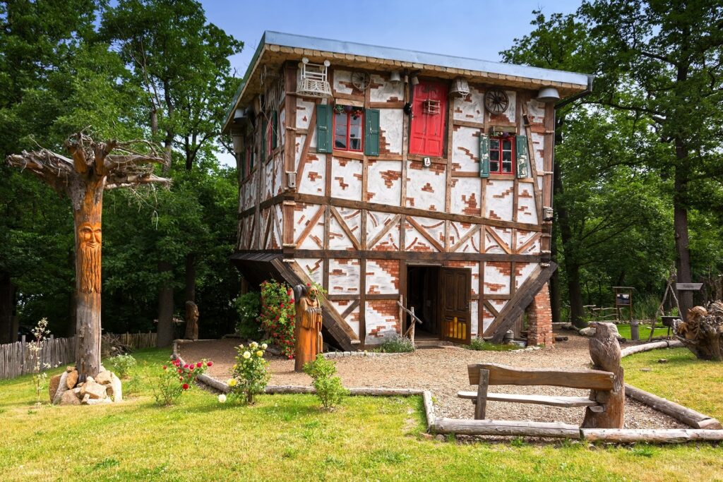 Umgedrehtes Hexenhaus Thale