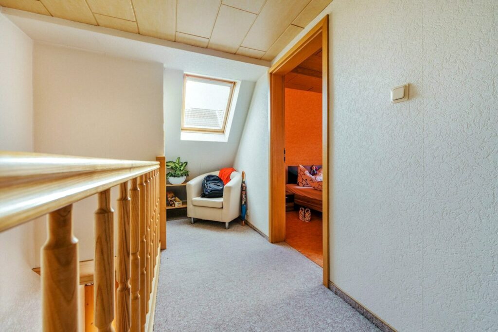 Ferienwohnung Andrea - Flur Zugang Schlafzimmer
