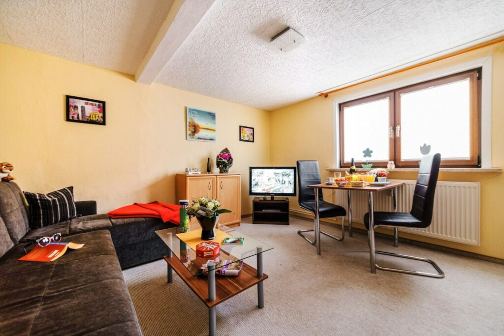 Ferienwohnung Andrea - Wohn- Essbereich